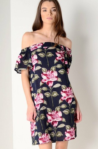 Paris floral off the - ax,